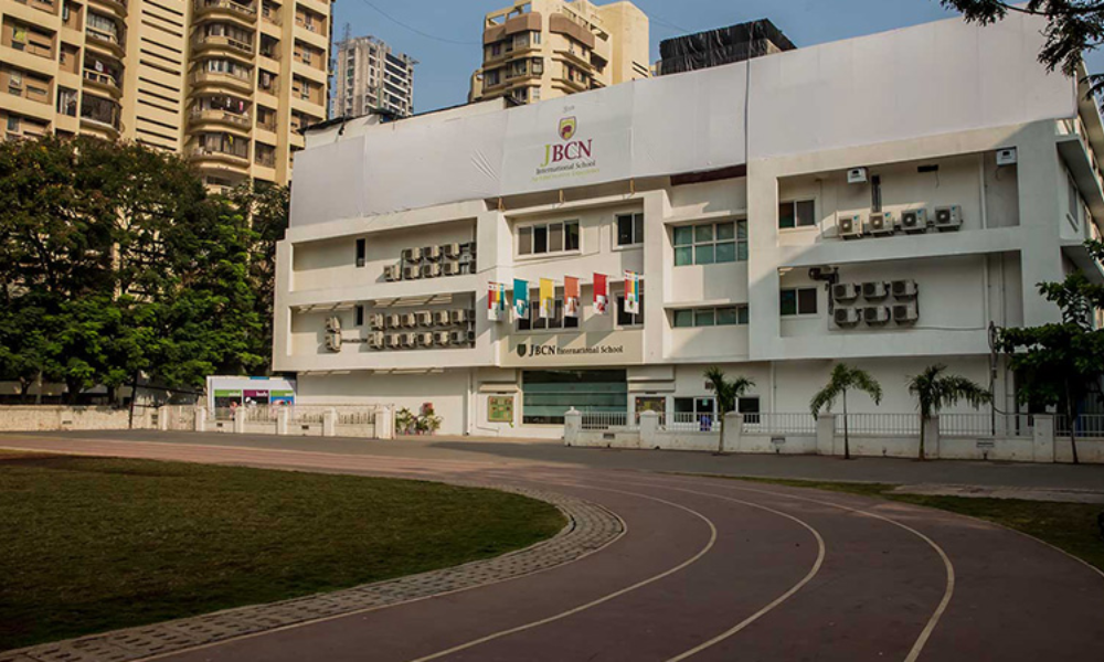 JBCN International School