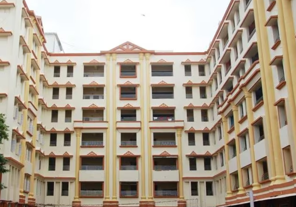 Shishuvan School