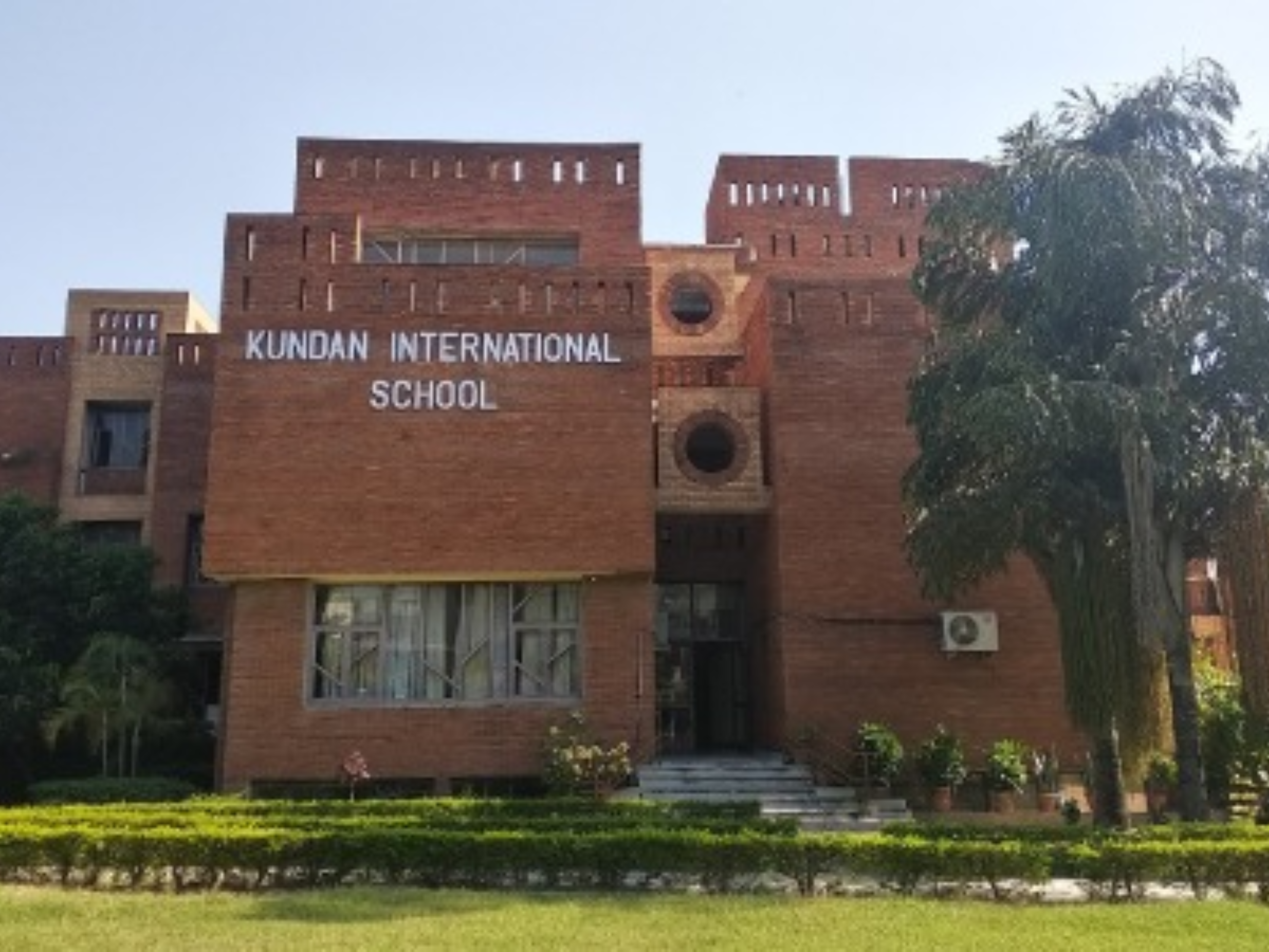 Kundan International School CBSE schools in Chandigarh.