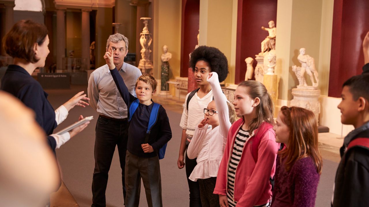 The Benefits of Field Visits for Students and Parents