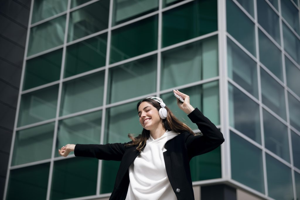 Confidence Beyond the Workplace: Personal Life Impact